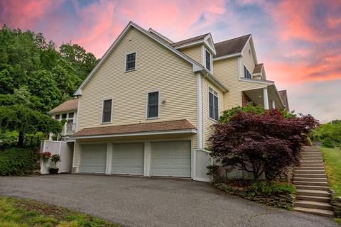 6 Danielle Dr, Danvers, MA 01923 photo 11