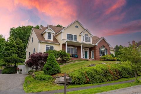 6 Danielle Dr, Danvers, MA 01923 photo 2