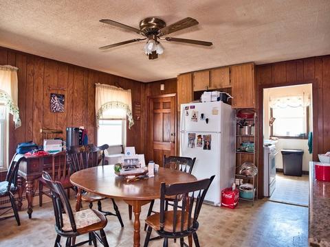 401 Buffinton St, Fall River, MA 02721 photo 3