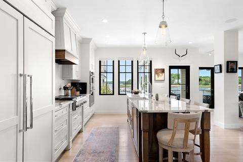 43 Riverside Ave, Gloucester, MA 01930 photo 4