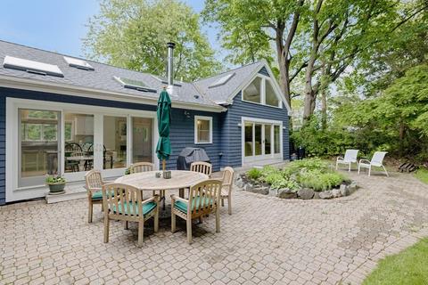 2 Bradlees End, Marblehead, MA 01945 photo 33