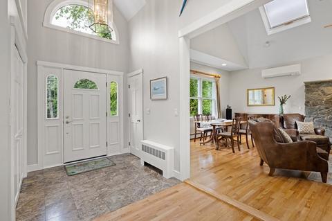 2 Bradlees End, Marblehead, MA 01945 photo 5