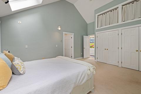 2 Bradlees End, Marblehead, MA 01945 photo 18