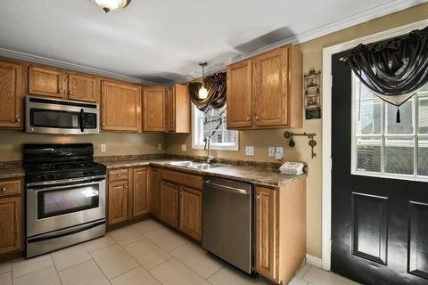 4 Union Pl, Worcester, MA 01604 photo 4