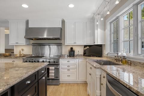 11 Coolidge Rd, Marblehead, MA 01945 photo 8