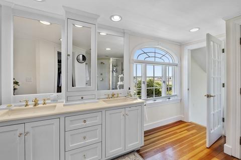 11 Coolidge Rd, Marblehead, MA 01945 photo 23