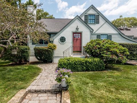 64 Grapevine Rd, Gloucester, MA 01930 photo 2