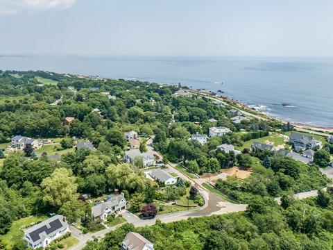 64 Grapevine Rd, Gloucester, MA 01930 photo 13