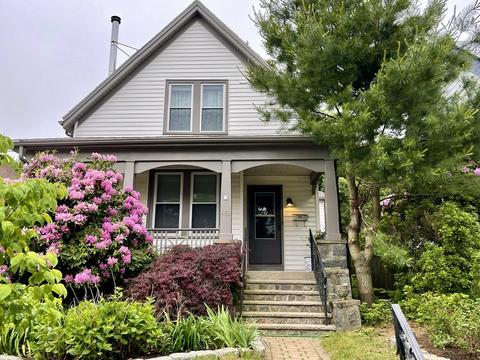 481 Beech St, Roslindale, MA 02131 photo 1