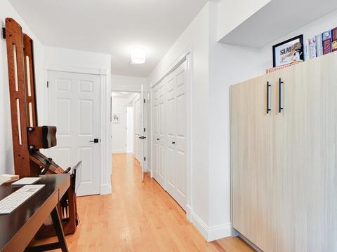 492 E 3rd #1, Boston, MA 02127 photo 20