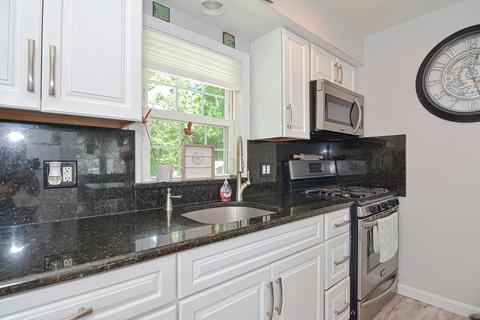 170 Sandwich Rd, Wareham, MA 02571 photo 9