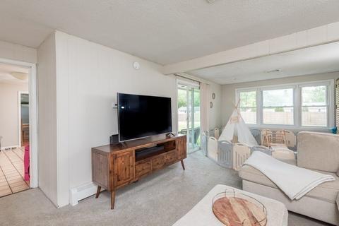 175 Nicholas Rd, Raynham, MA 02767 photo 18