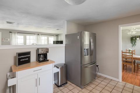 175 Nicholas Rd, Raynham, MA 02767 photo 10