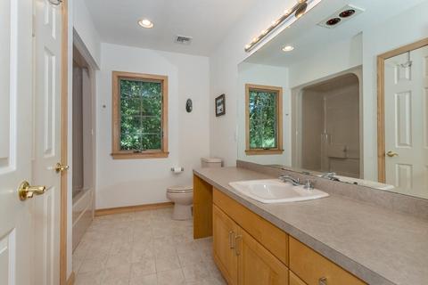 20 Laurel Ln, Canton, MA 02021 photo 27