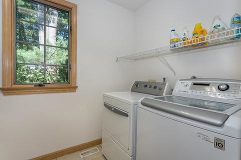 20 Laurel Ln, Canton, MA 02021 photo 17