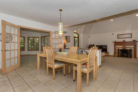 20 Laurel Ln, Canton, MA 02021 photo 11