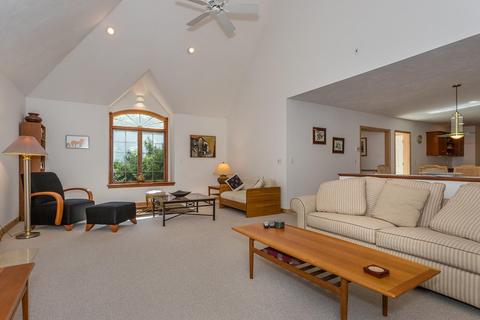 20 Laurel Ln, Canton, MA 02021 photo 13