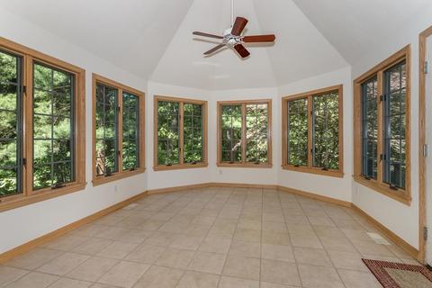20 Laurel Ln, Canton, MA 02021 photo 12