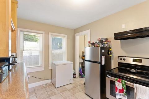 32 Buzzards Bay Ave, Bourne, MA 02532 photo 10
