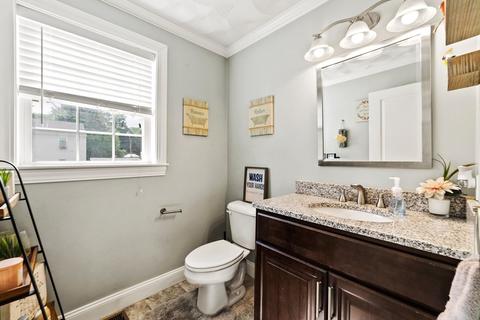 40 Como Dr, Attleboro, MA 02703 photo 26