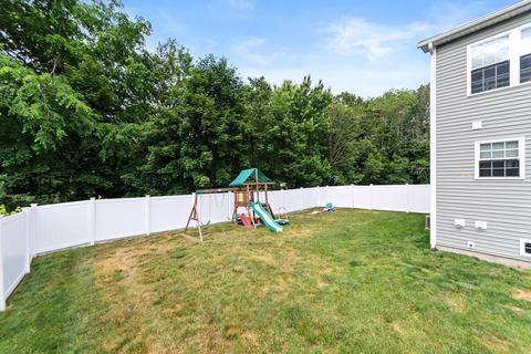 40 Como Dr, Attleboro, MA 02703 photo 29