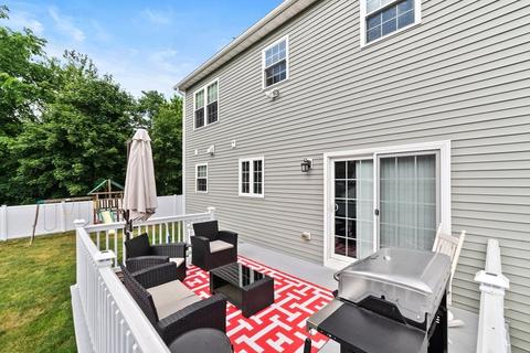 40 Como Dr, Attleboro, MA 02703 photo 28