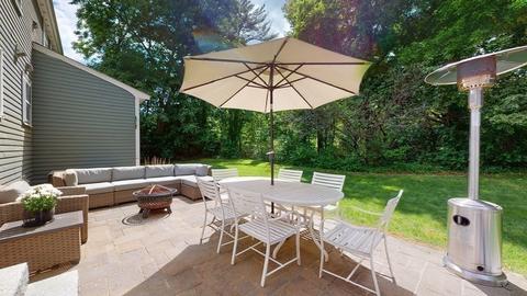 32 Canterbury Ln, Needham, MA 02492 photo 5