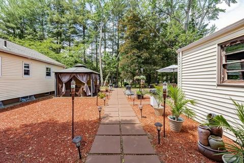 146 N Brook Rd, Springfield, MA 01119 photo 31
