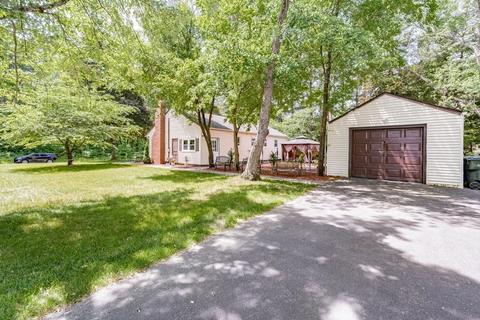 146 N Brook Rd, Springfield, MA 01119 photo 29