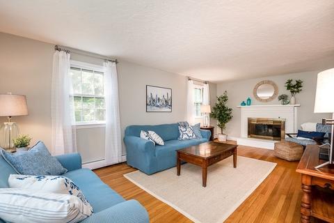 147 Grant Ave, Dedham, MA 02026 photo 4