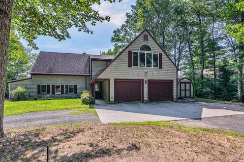 402 Ashby Rd, Ashburnham, MA 01430 photo 1