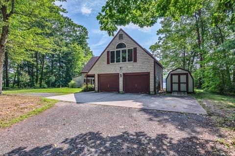 402 Ashby Rd, Ashburnham, MA 01430 photo 2