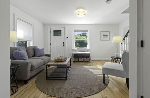 11 Middle St, Georgetown, MA 01833 photo 1