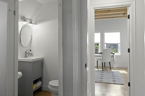 11 Middle St, Georgetown, MA 01833 photo 18