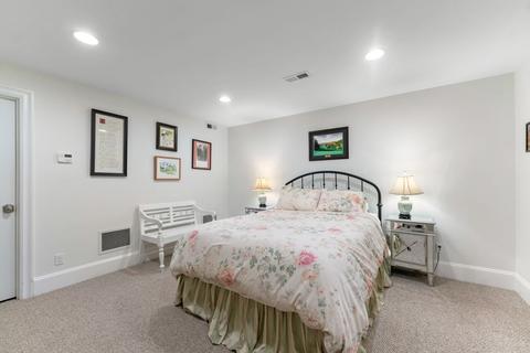 24 Mayo Rd, Wellesley, MA 02482 photo 28