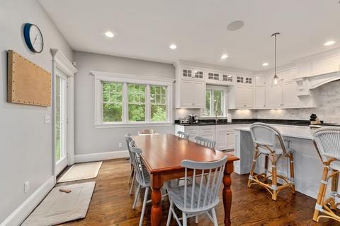 24 Mayo Rd, Wellesley, MA 02482 photo 6
