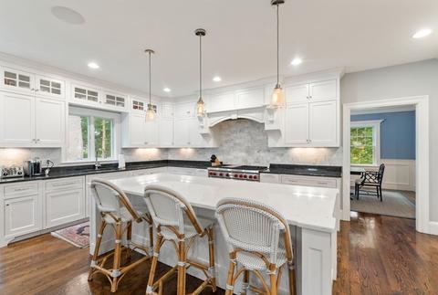 24 Mayo Rd, Wellesley, MA 02482 photo 3