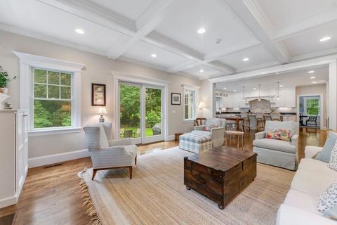 24 Mayo Rd, Wellesley, MA 02482 photo 9
