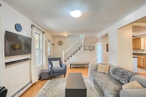 11 Mohawk Ave, Worcester, MA 01603 photo 6