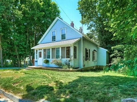 11 Mohawk Ave, Worcester, MA 01603 photo 2