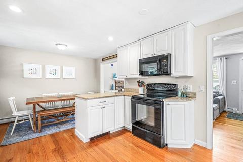 36 Parkview Rd, Reading, MA 01867 photo 14