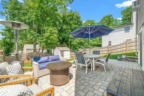 36 Parkview Rd, Reading, MA 01867 photo 6