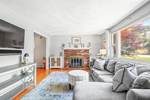 36 Parkview Rd, Reading, MA 01867 photo 16