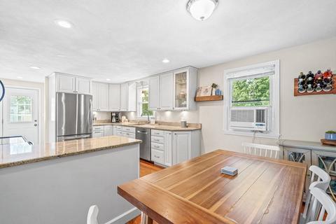 36 Parkview Rd, Reading, MA 01867 photo 10