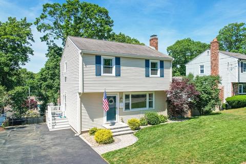 36 Parkview Rd, Reading, MA 01867 photo 1
