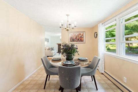 50 Mill St, Reading, MA 01867 photo 10