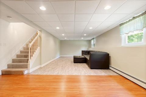 50 Mill St, Reading, MA 01867 photo 20