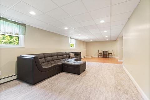 50 Mill St, Reading, MA 01867 photo 22