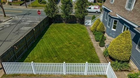 18 Bridge St, Beverly, MA 01915 photo 11