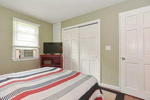 138 Warren St, Upton, MA 01568 photo 24